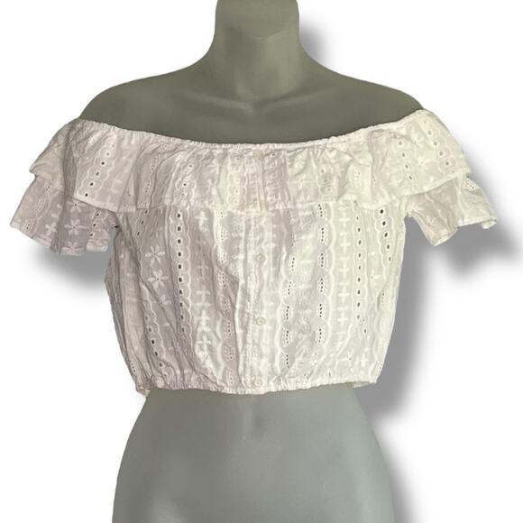 Ardene eyelet off the shoulder cropped summer top - Picture 1 of 8
